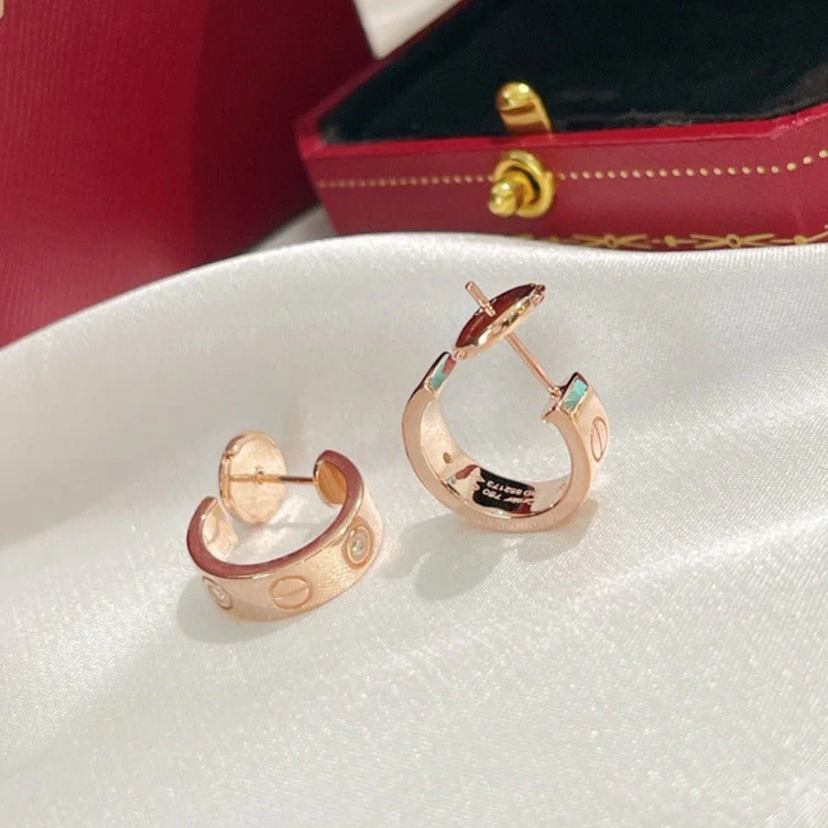 [CT]LOVE EARRINGS 5.7MM 2 DIAMONDS