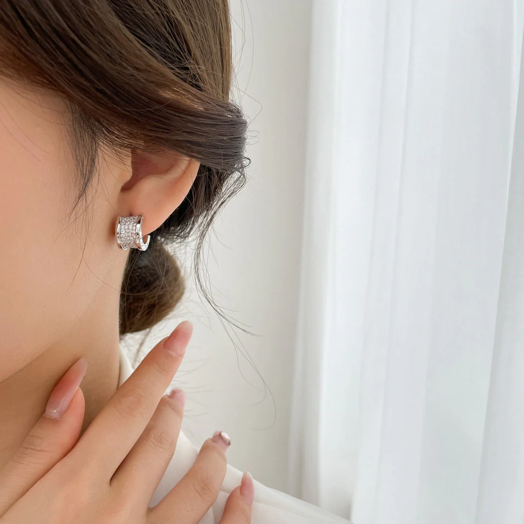 [BV]ZERO 1 DIAMOND PAVED EARRINGS