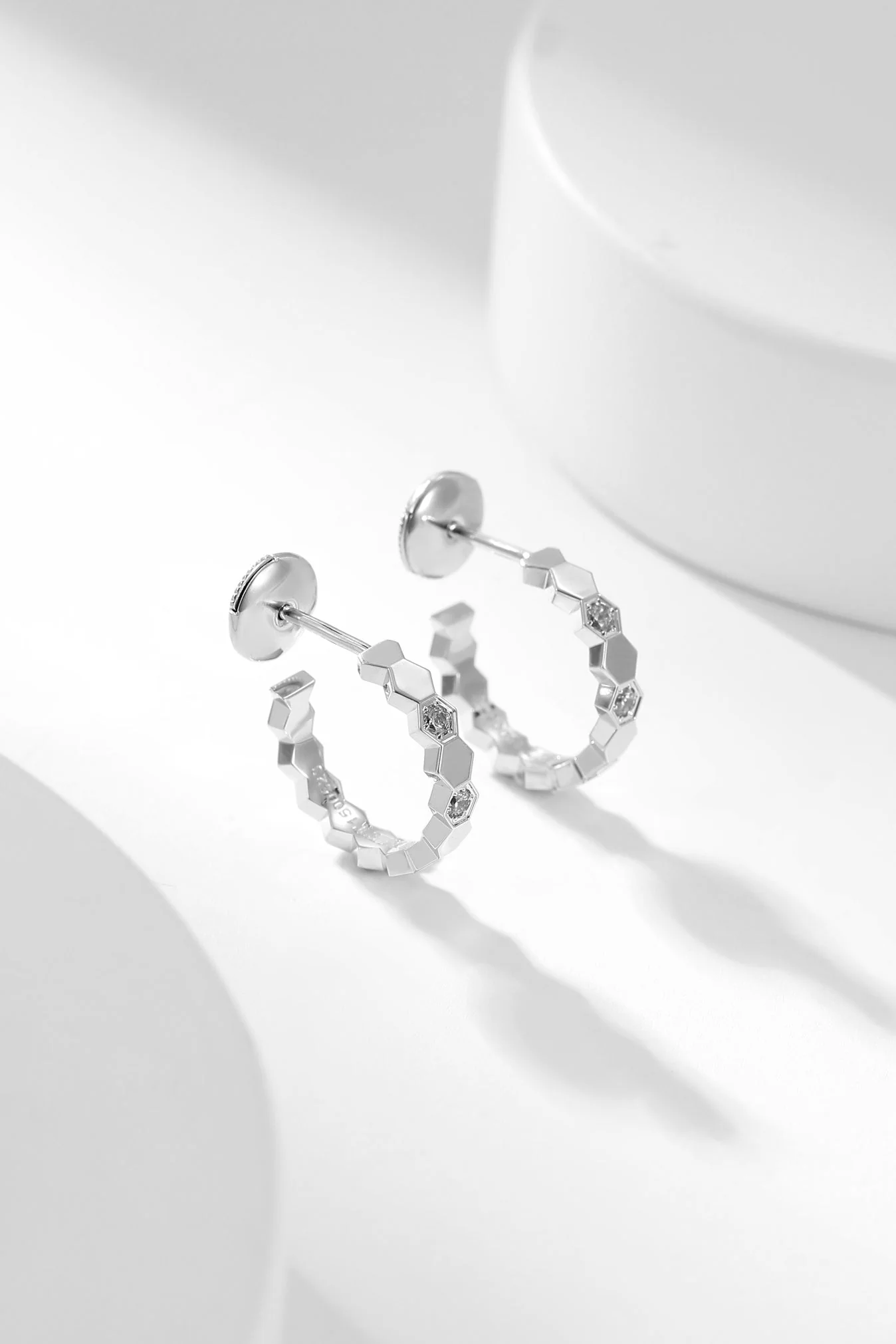 [CH]BEE LOVE DIAMOND HOOP EARRINGS