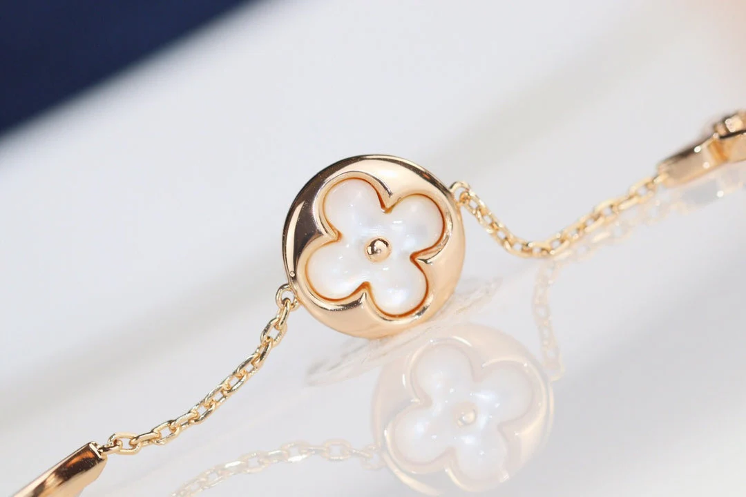 [Loui]LEAF CLOVER BRACELET