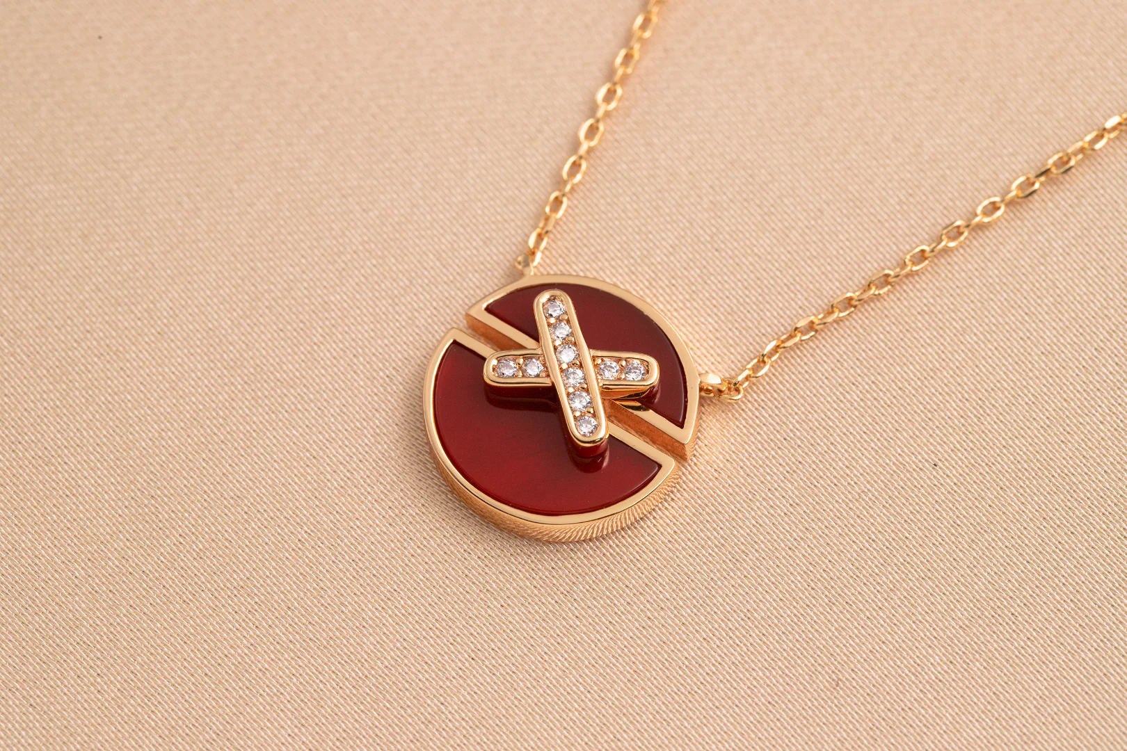 [CH]JEUX DE PINK GOLD DIAMOND NECKLACE