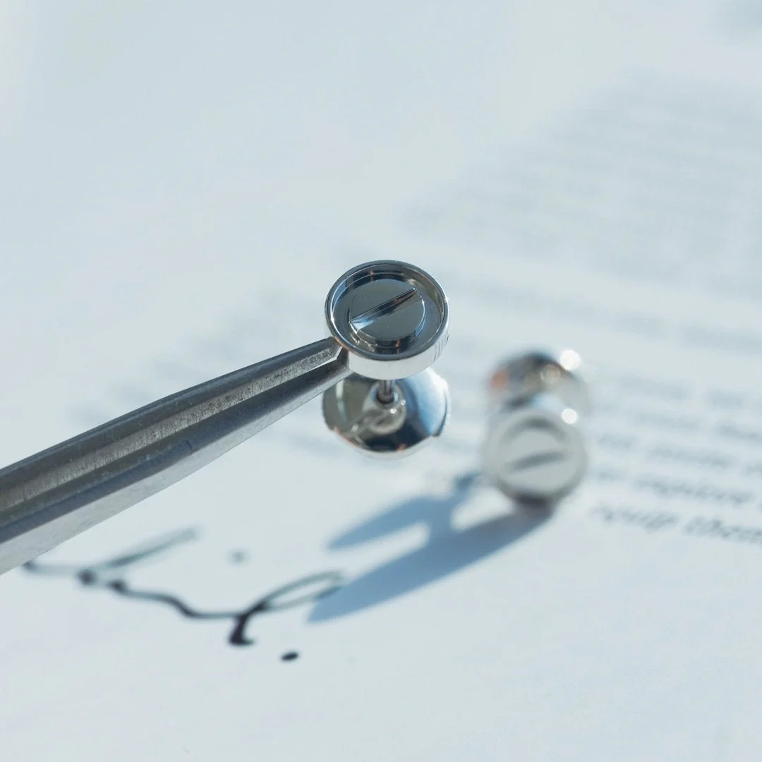 [Hmes]LOVE EARRINGS SILVER 10MM