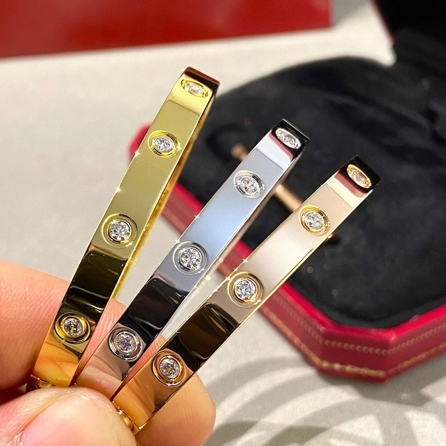 [CT]LOVE BRACELET 6.1MM 10 DIAMONDS