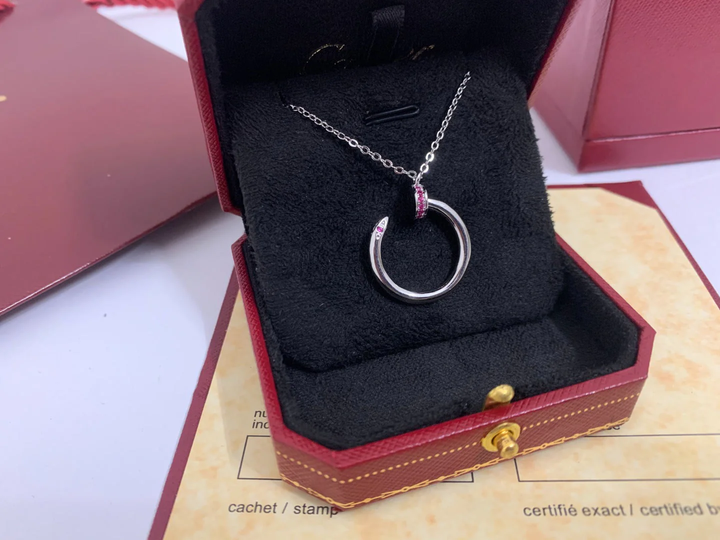 [CT]JUSTE PINK DIAMOND NECKLACE