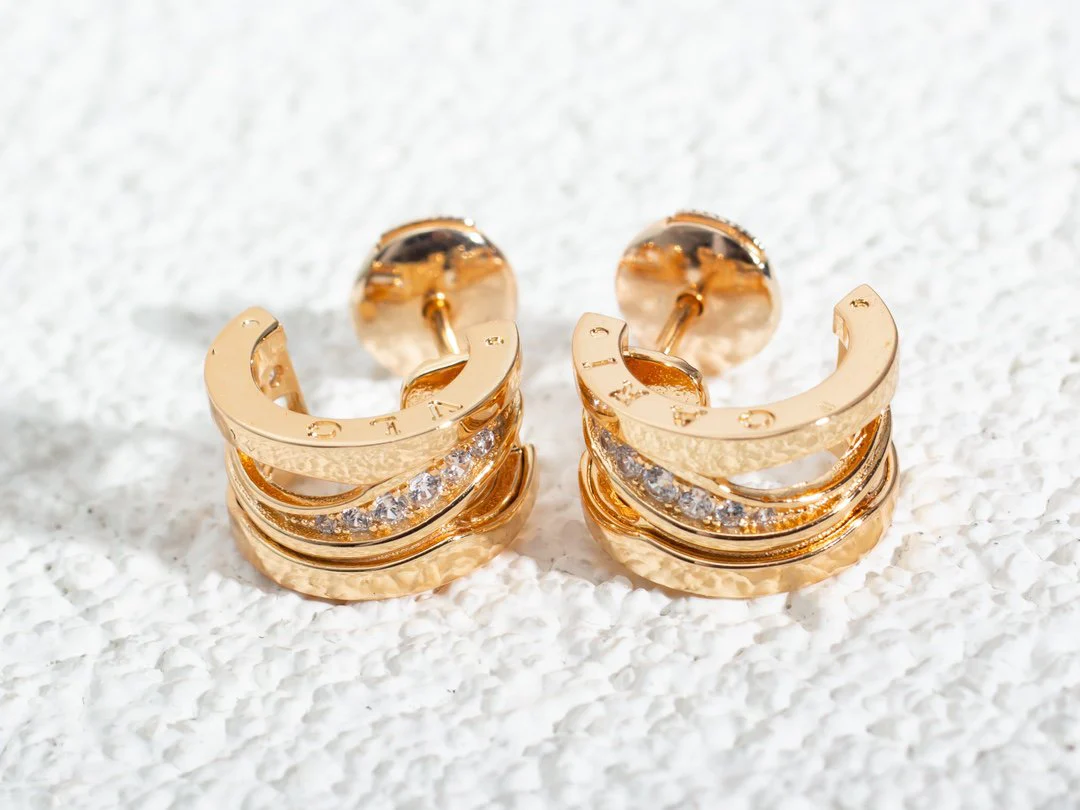 [BV]ZERO 1 PINK GOLD DIAMONDS EARRINGS