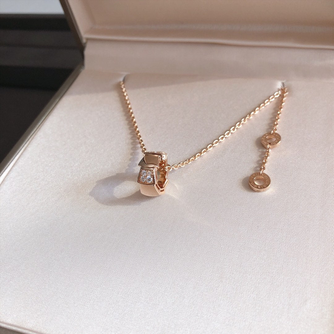 [BV]SERPENTI PEDANT DIAMOND PINK GOLD NECKLACE