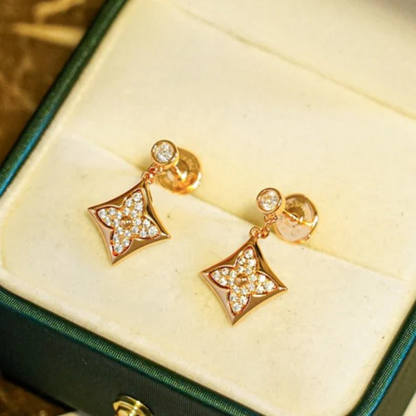 [Loui]STAR DIAMONDS EARRINGS GOLD