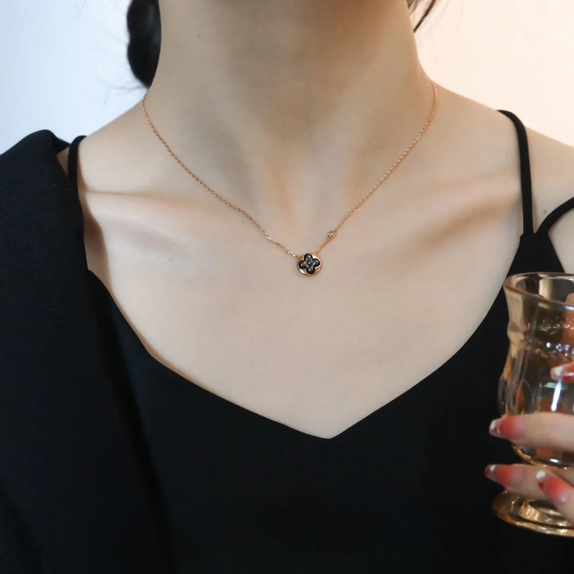 [Loui]SUN PEDANT PINK GOLD 1 DIAMOND NECKLACE