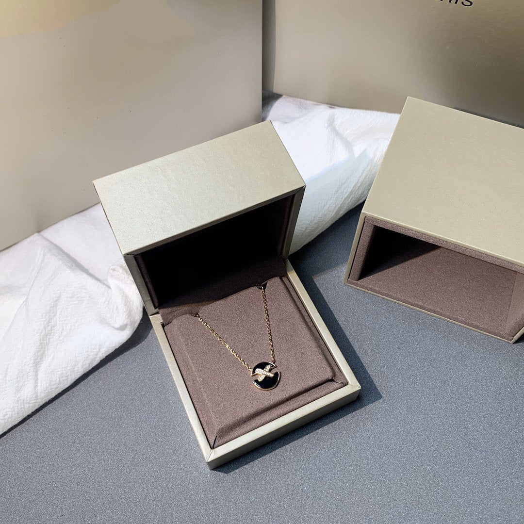 [CH]JEUX DE PINK GOLD DIAMOND NECKLACE