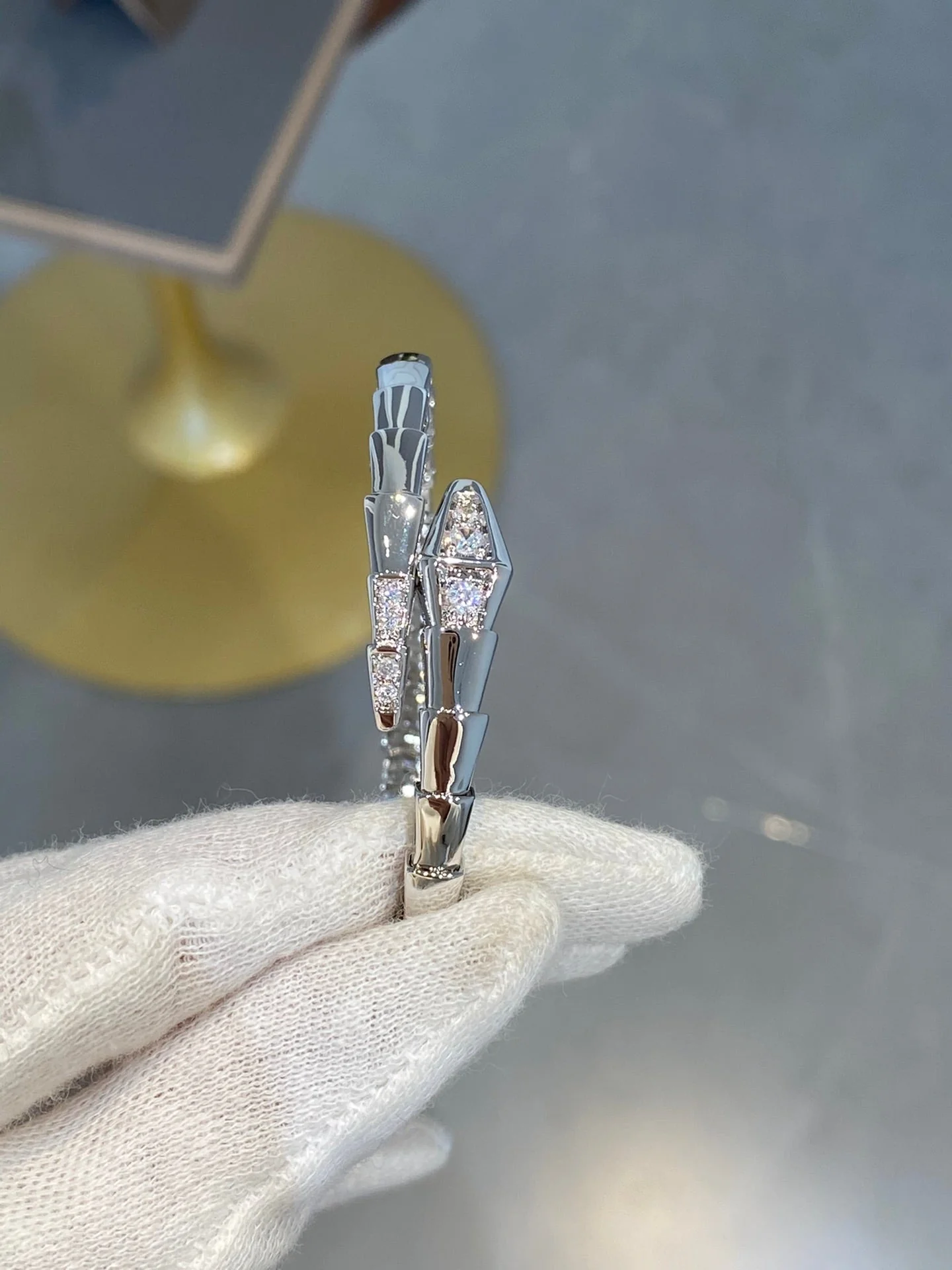 [BV]SERPENTI BRACELET DIAMONDS SILVER