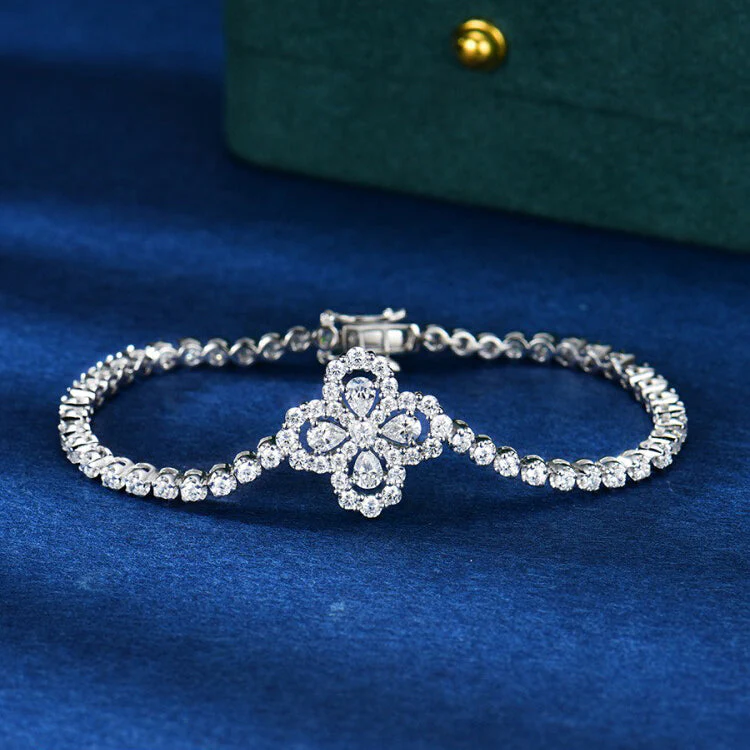 [VA]LOOP BRACELET FULL MOTIF DIAMOND 16MM