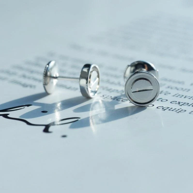 [Hmes]LOVE EARRINGS SILVER 10MM