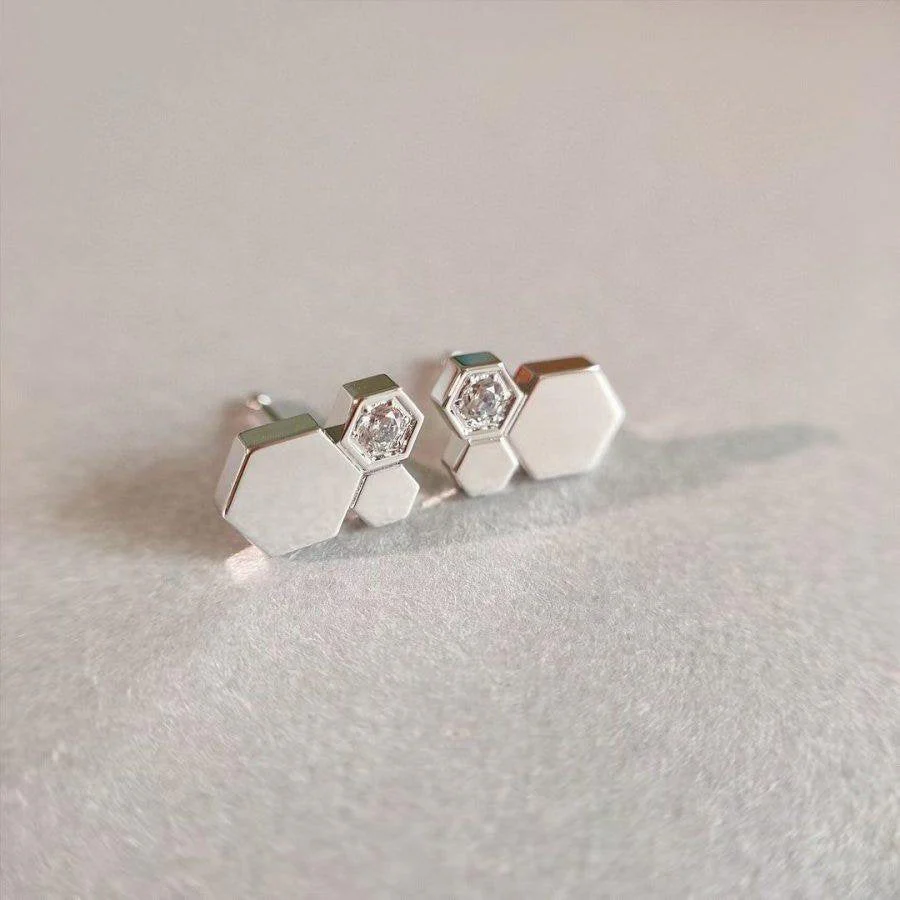 [CH]BEE LOVE SILVER DIAMOND EARRINGS