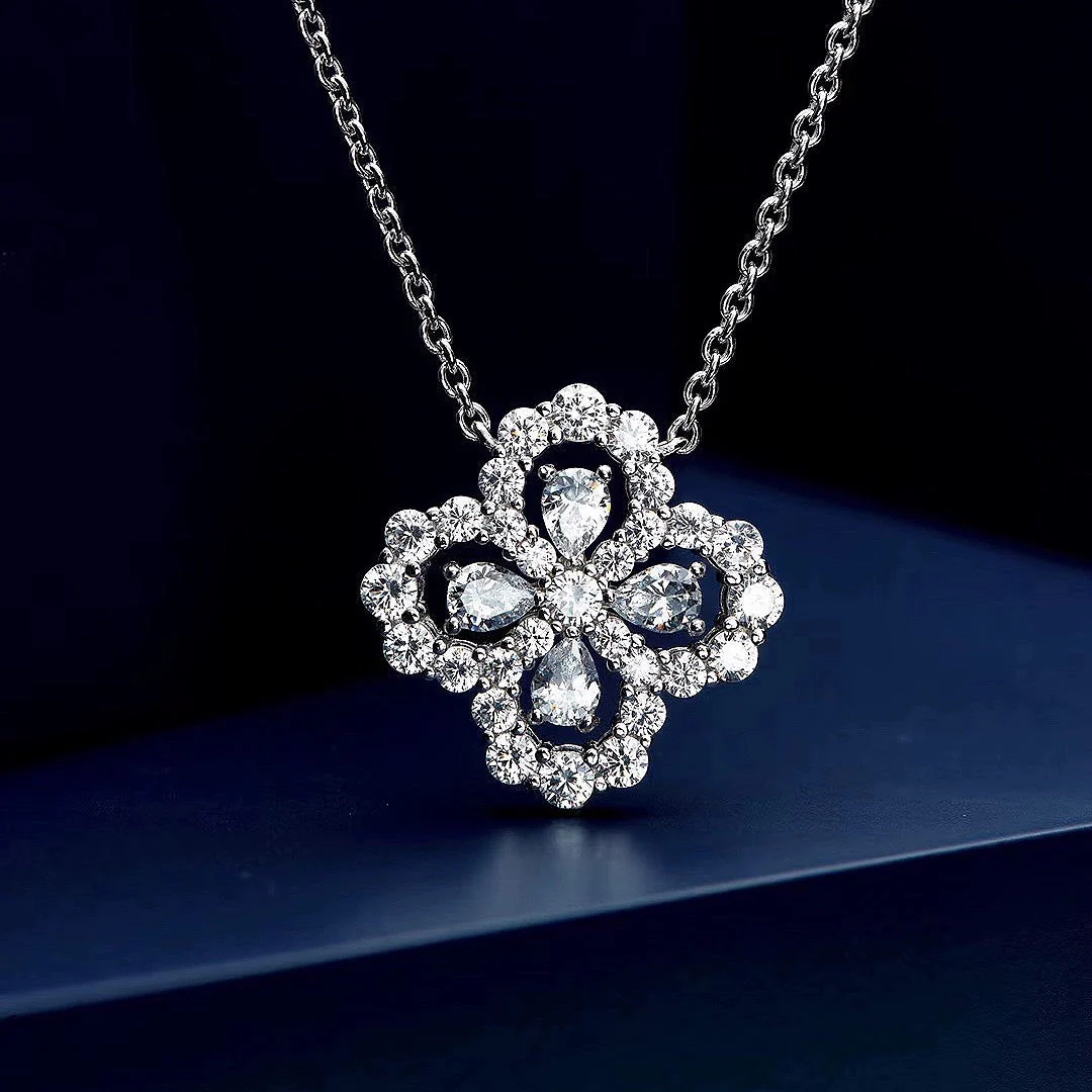 [VA]LOOP NECKLACE FULL MOTIF DIAMOND COMBINATION