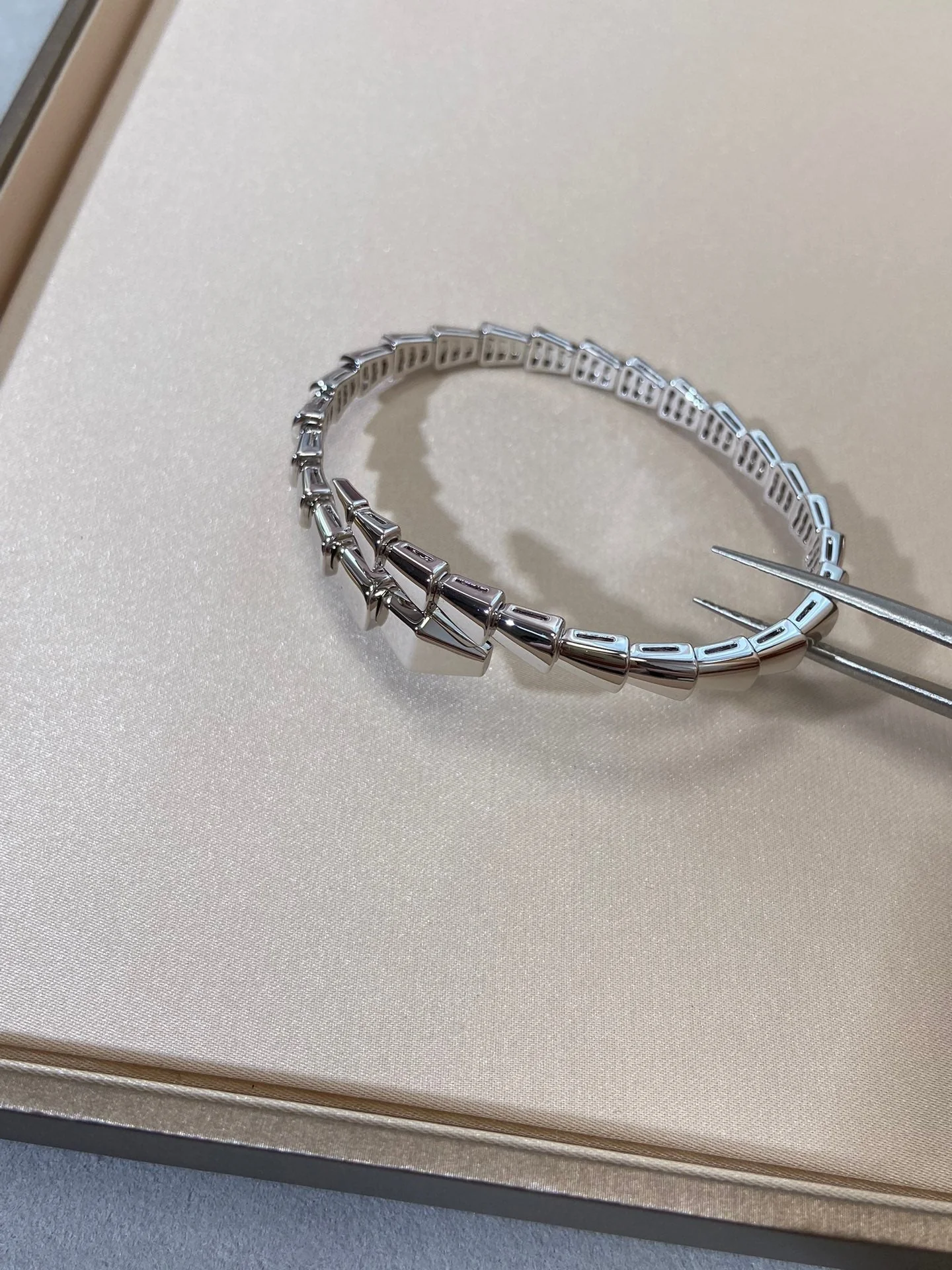 [BV]SERPENTI VIPER SILVER BRACELET