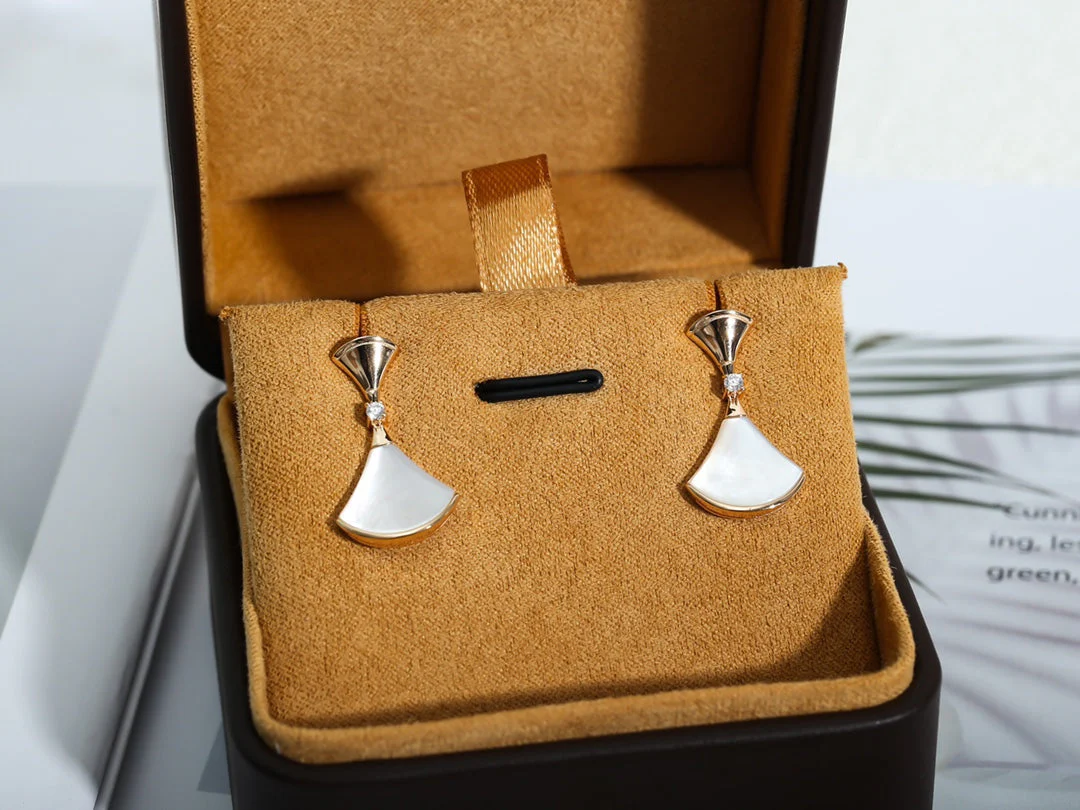 [BV]DREAM MOP PINK GOLD EARRINGS