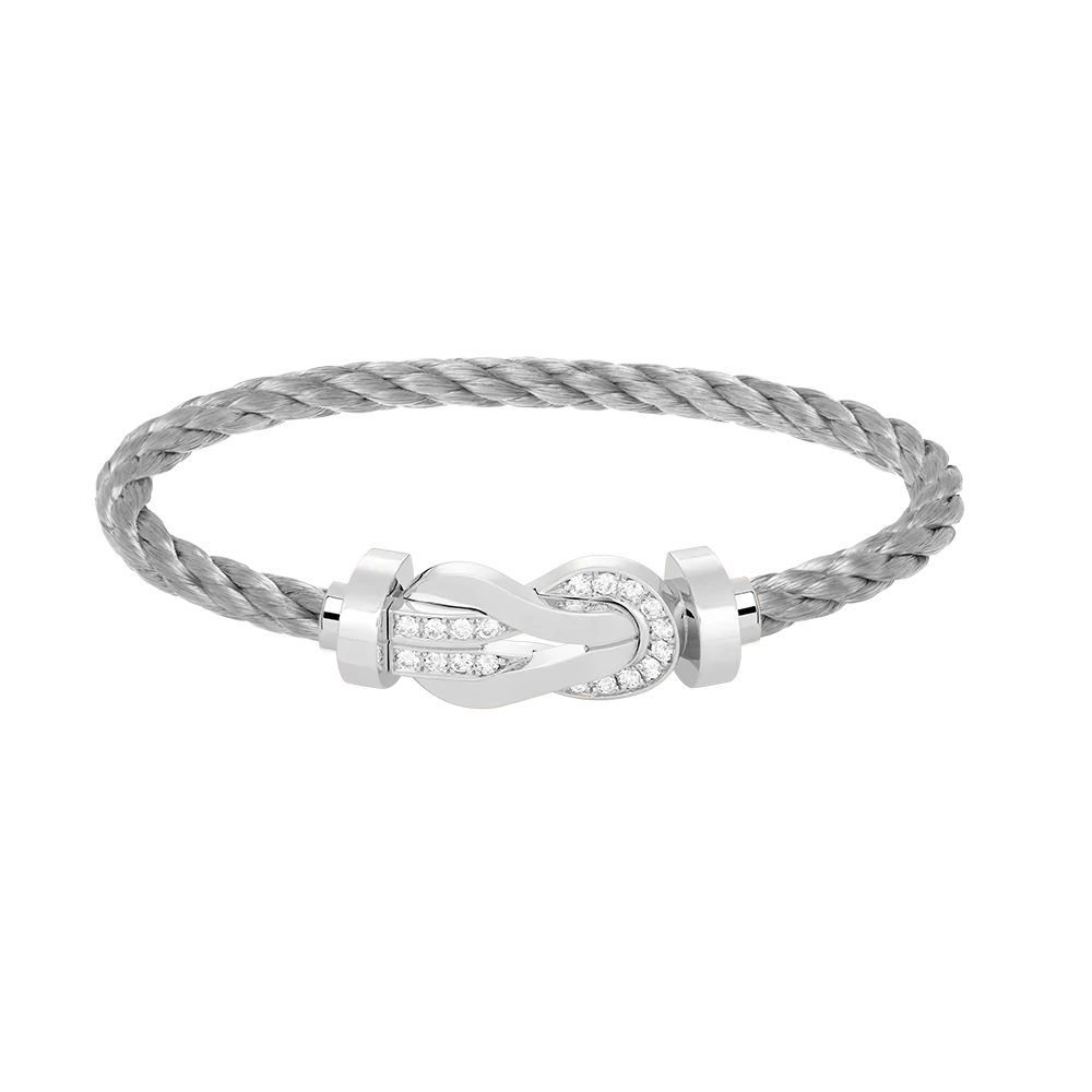 [FE]CHANCE LARGE 8 FIGURE BUCKLE HALF DIAMOND BRACELET SILVER