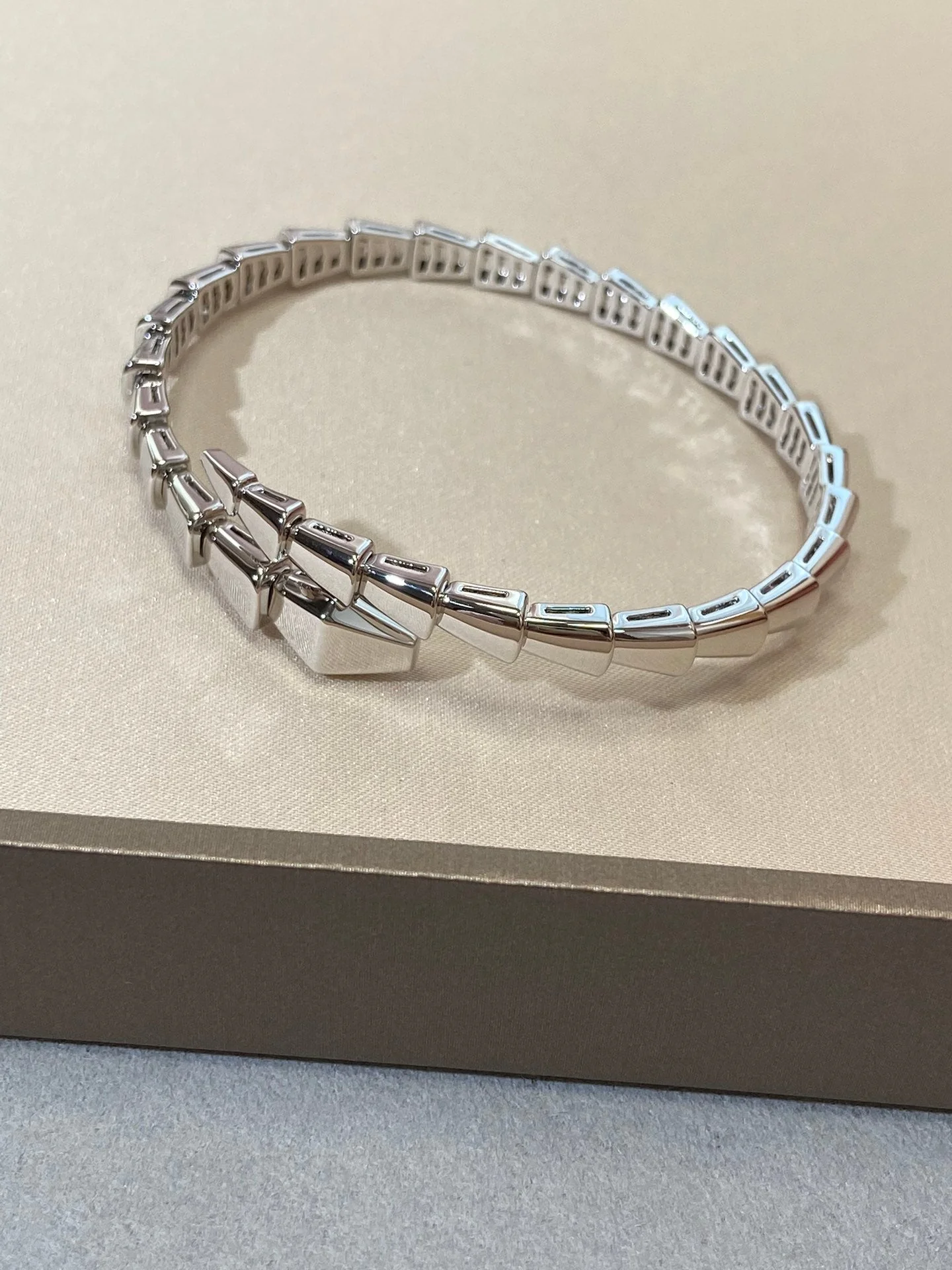 [BV]SERPENTI VIPER SILVER BRACELET