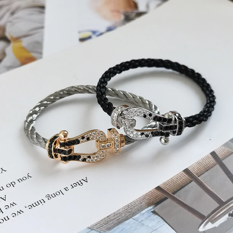 [FE]FORCE LARGE HORSESHOE BLACK WHITE DIAMOND BRACELET ROSE GOLD