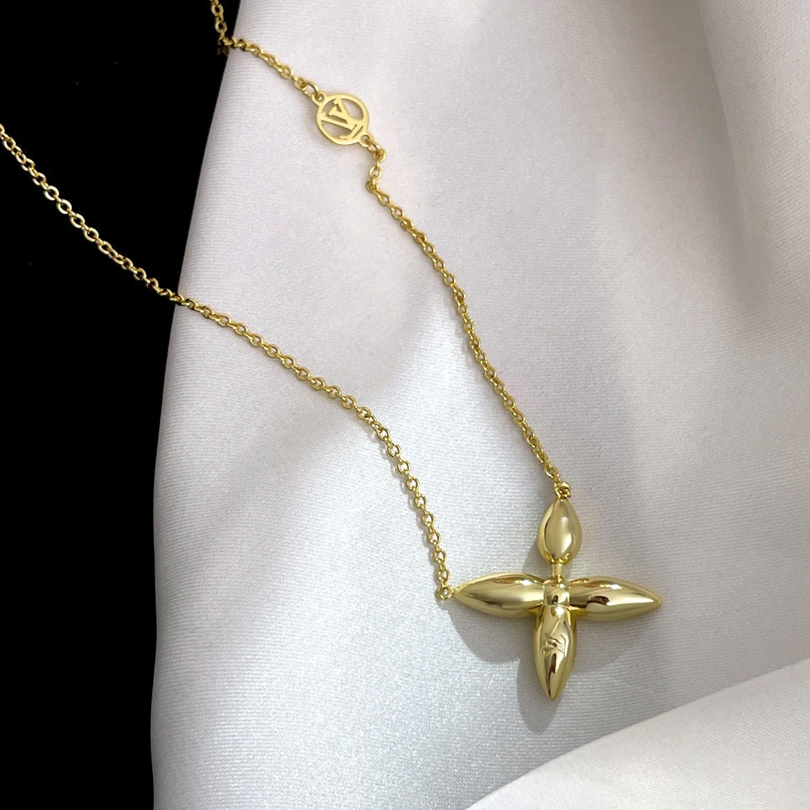 [Loui]LOUISETTE GOLD NECKLACE