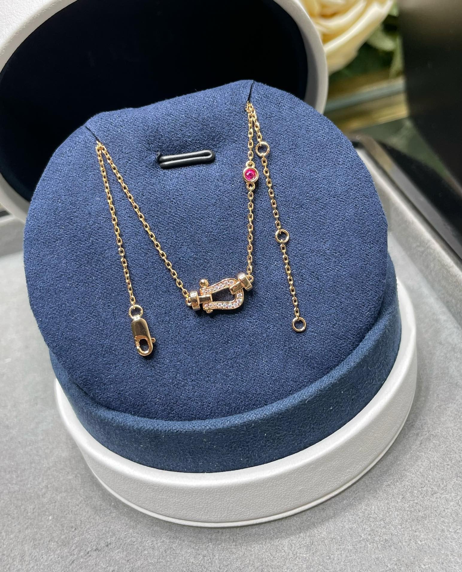 [FE]FORCE 10 DIAMOND PINK GOLD NECKLACE