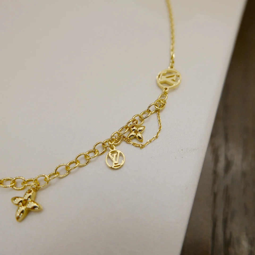 [Loui]BLOOMING SUPPLE NECKLACE BRASS