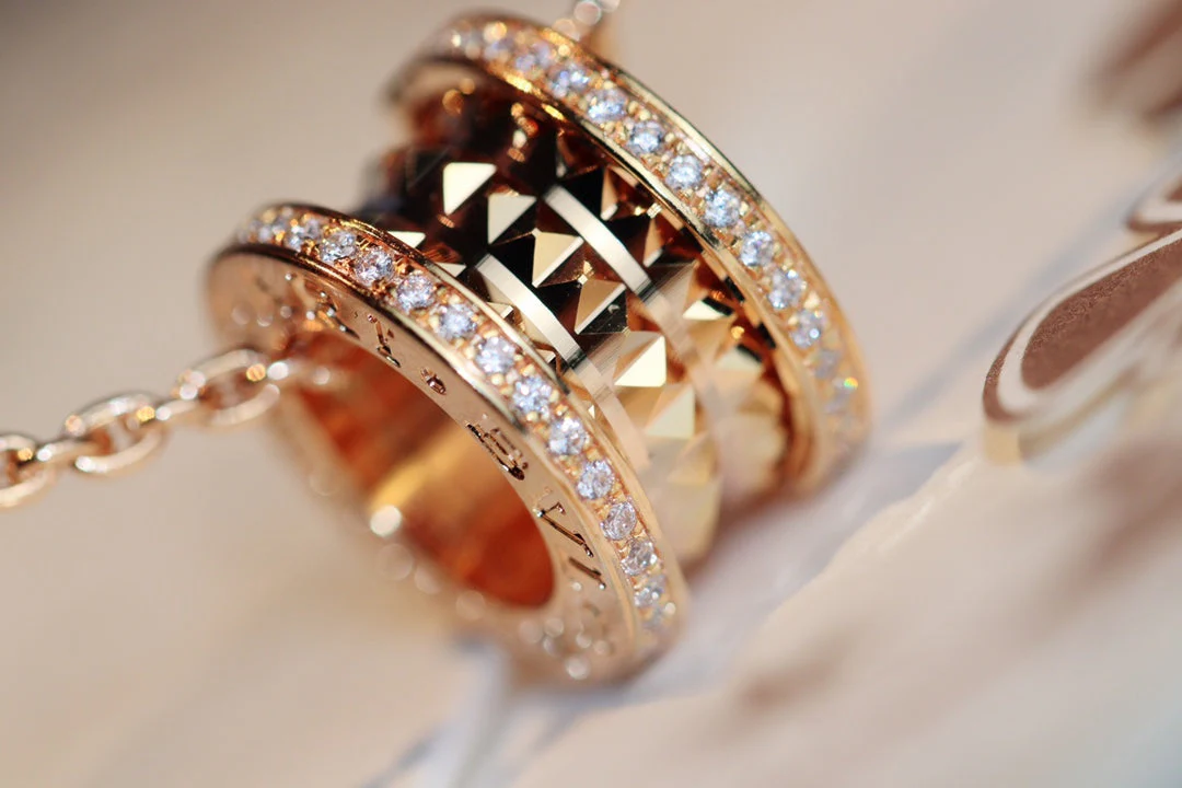 [BV]ZERO 1 ROCK PEDANT PINK GOLD NECKLACE