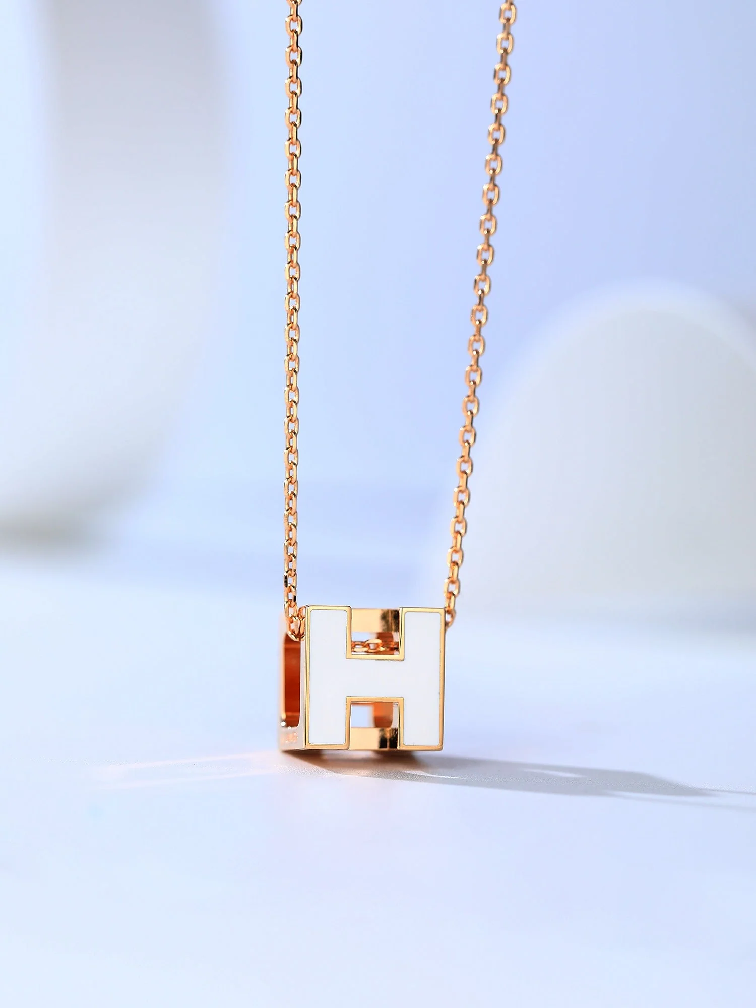 [Hmes]H CAGE PINK GOLD NECKLACE
