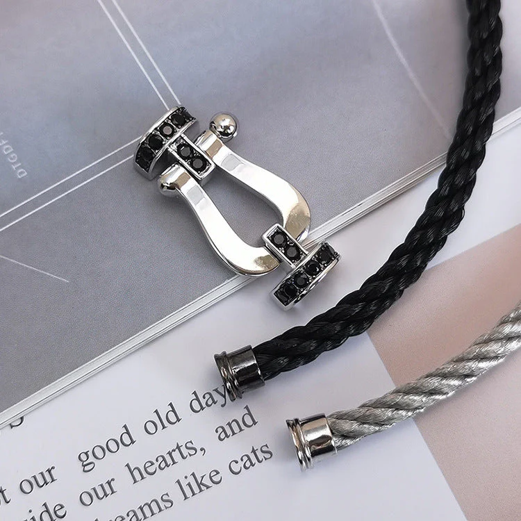 [FE]FORCE LARGE HORSESHOE BLACK DIAMOND BRACELET SILVER