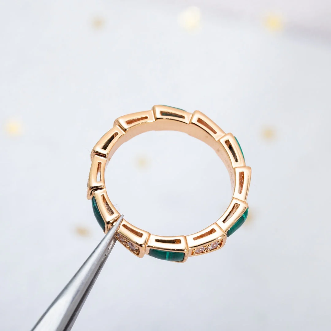 [BV]SERPENTI RING PINK GOLD MALACHITE DIAMOND 3MM