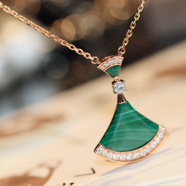 [BV]DREAM NECKLACE MALACHITE DIAMOND