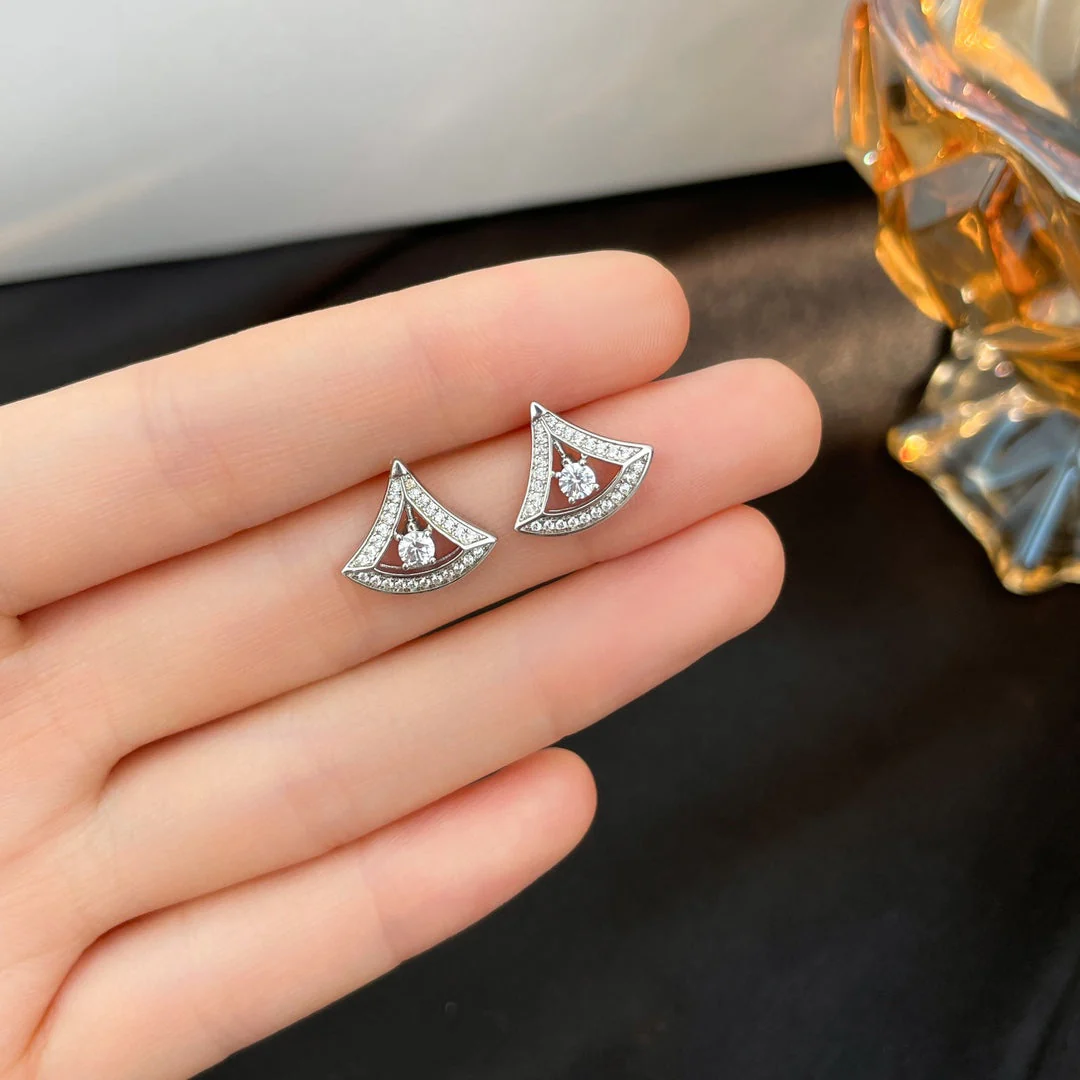 [BV]DREAM MINI DIAMOND STUD EARRINGS