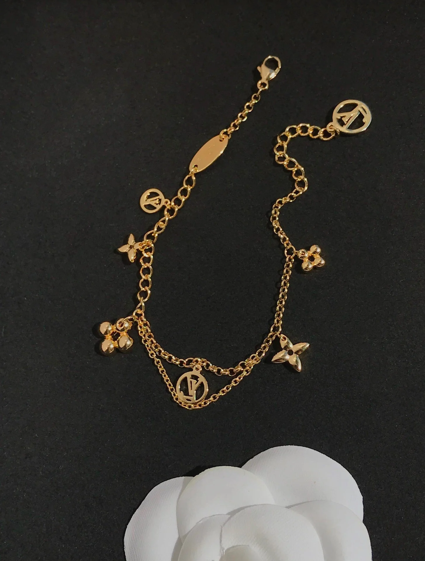 [Loui]BLOOMING PINK GOLD MOP BRACELET