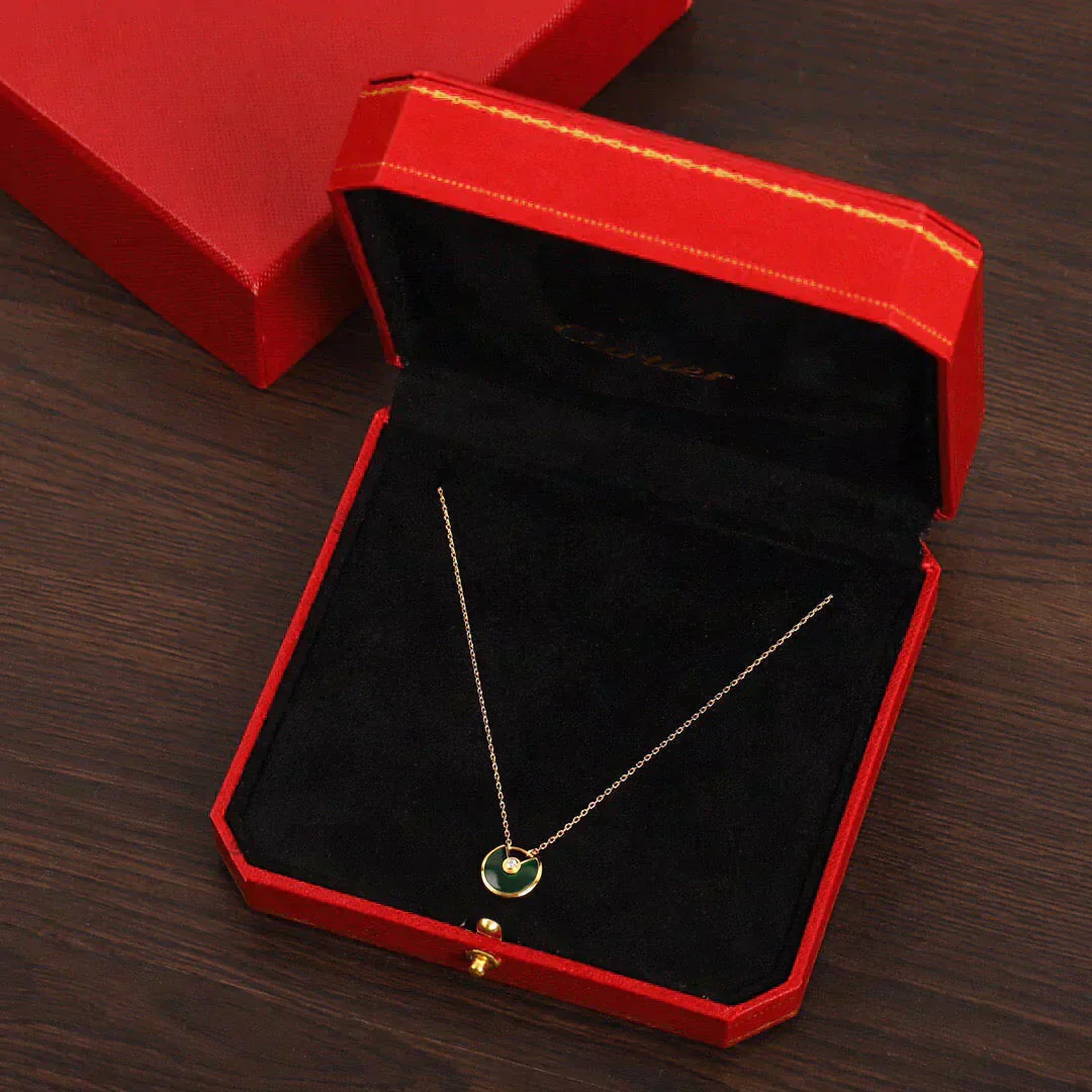 [CT]AMULETTE GOLD MALACHITE NECKLACE