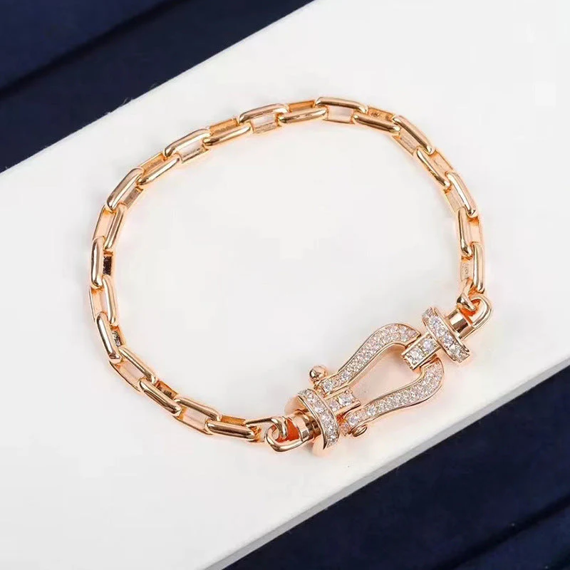 [FE]FORCE LARGE HORSESHOE CLASP  METAL BRACELET