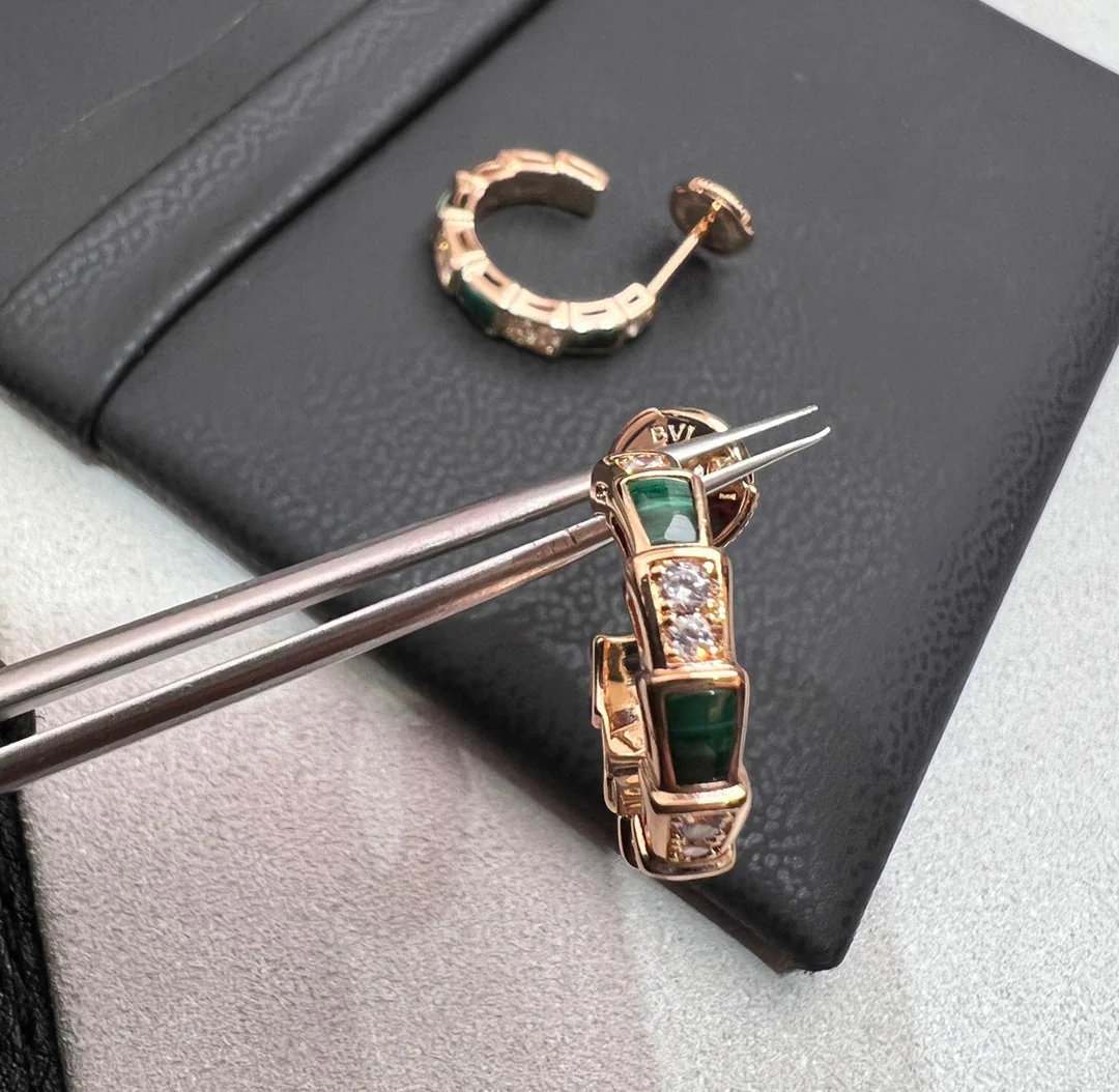 [BV]SERPENTI MALACHITE PINK GOLD EARRINGS