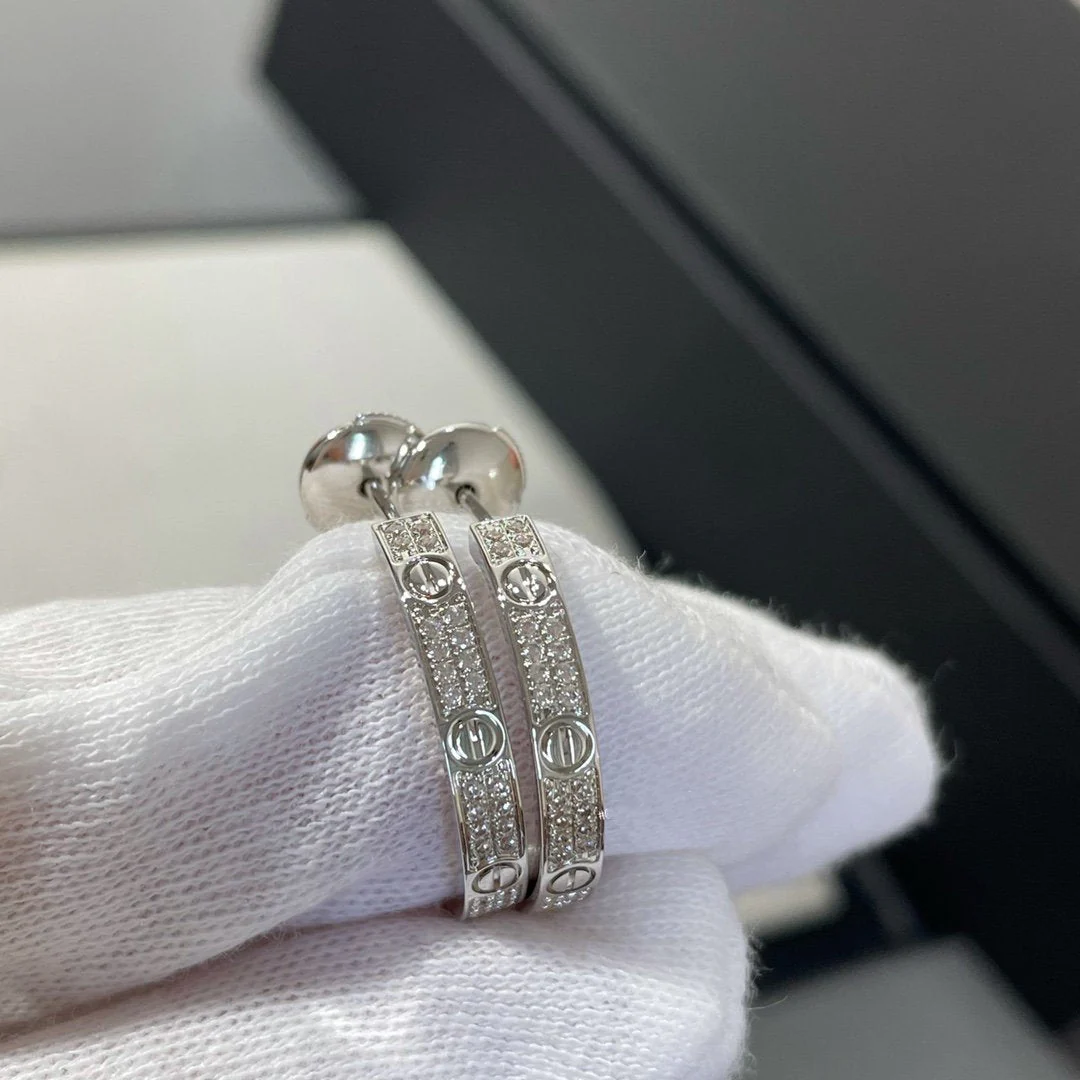[CT]LOVE DIAMOND SILVER HOOP EARRINGS