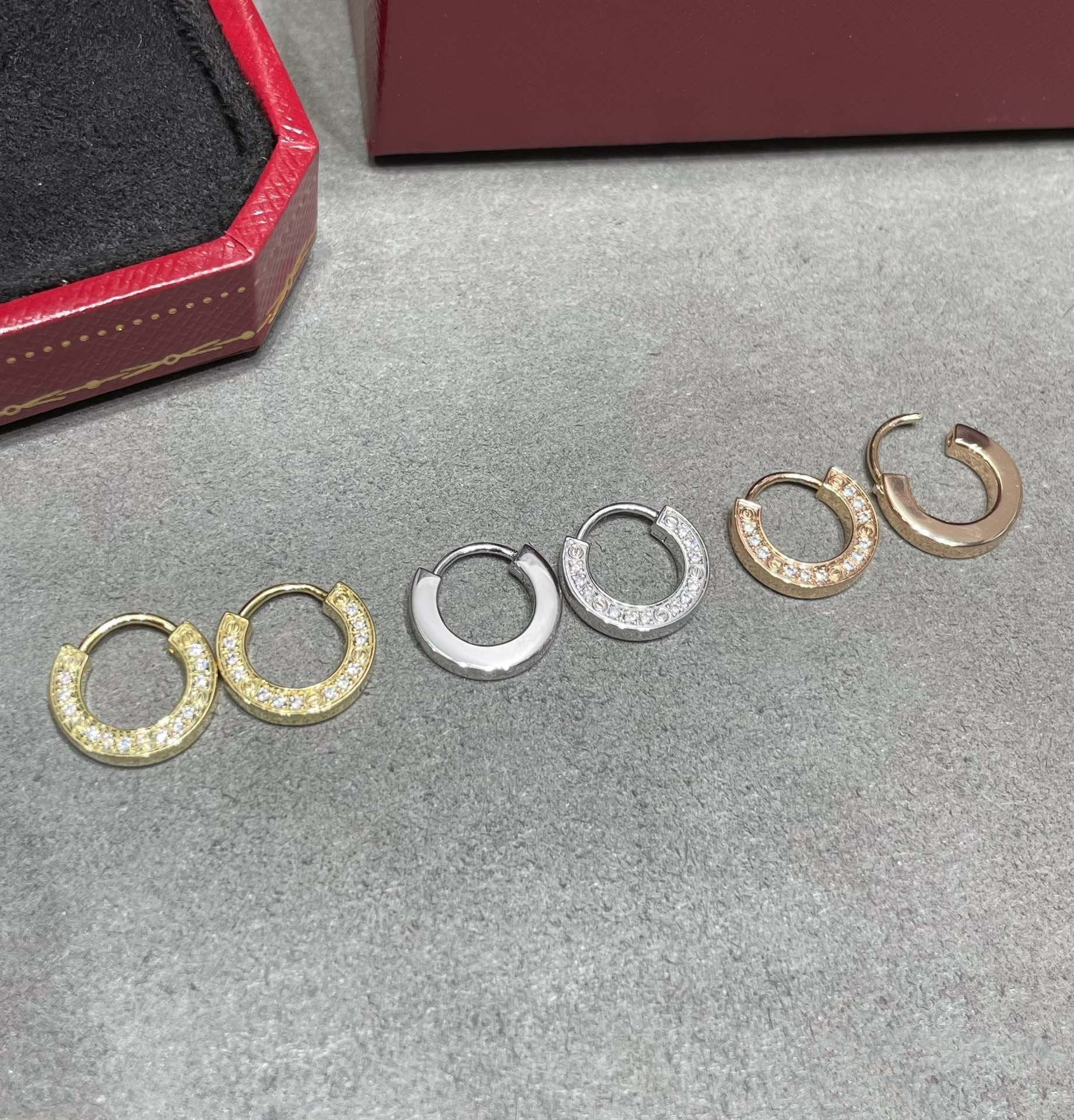 [CT]LOVE DIAMOND EARRINGS