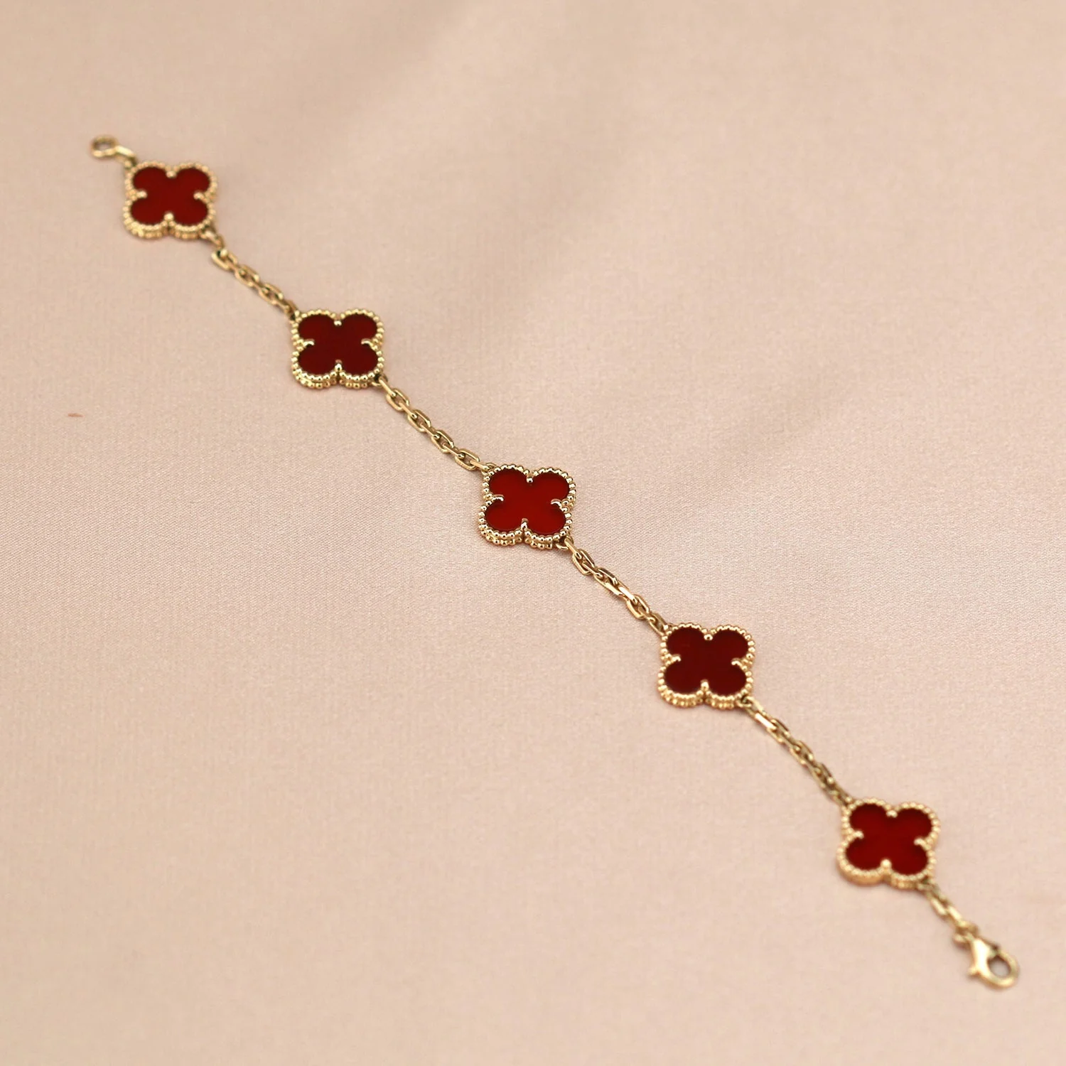[VA]CLOVER 5 MOTIFS RED AGATE  BRACELET