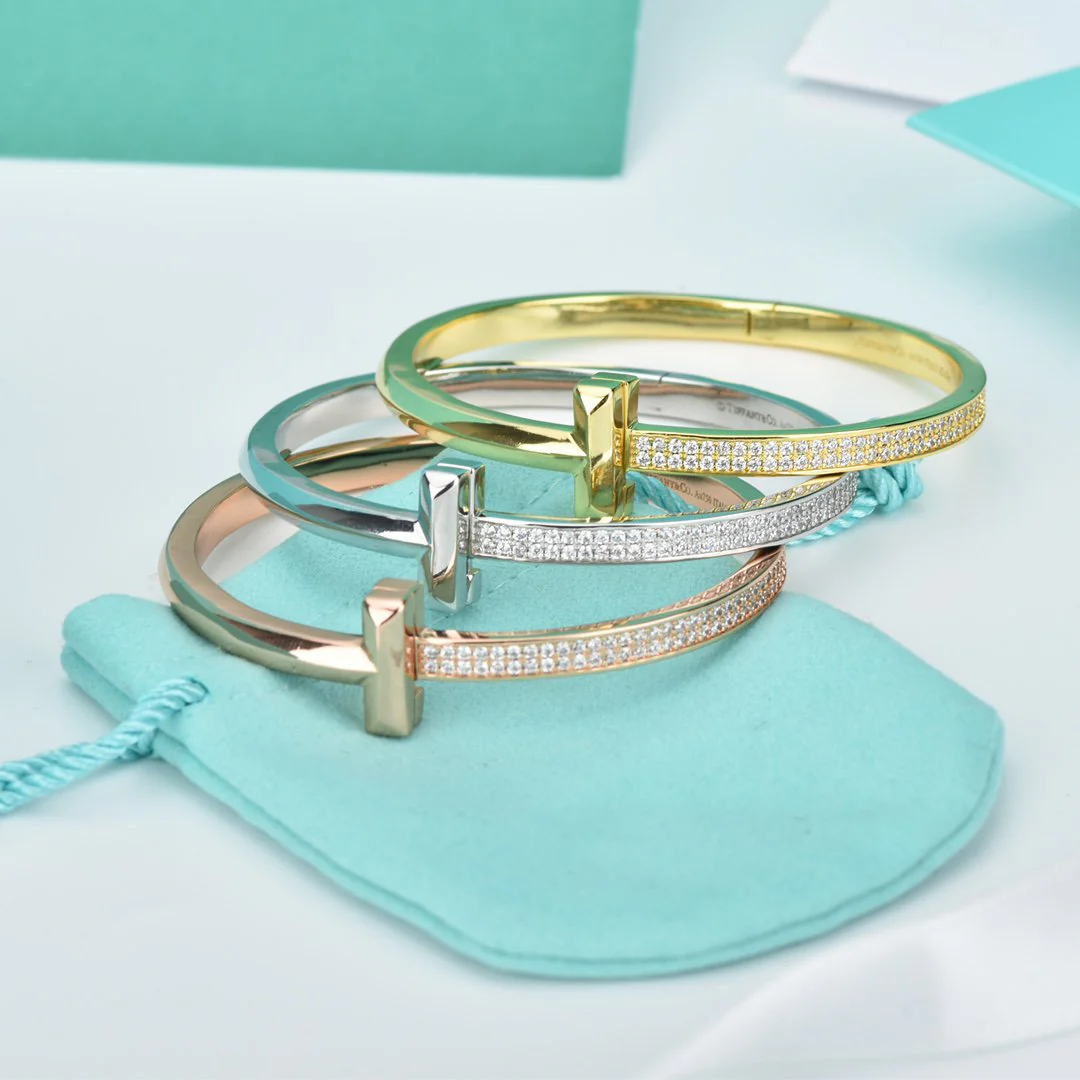 [TF]WIDE DIAMONDS HINGED BANGLE