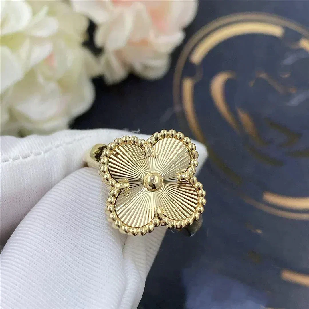 [VA]CLOVER GOLD RING