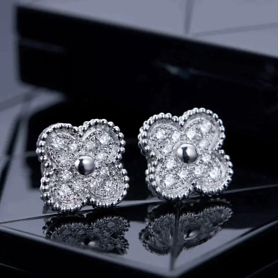 [VA]CLOVER 1 MOTIFS DIAMOND STUD EARRINGS SILVER