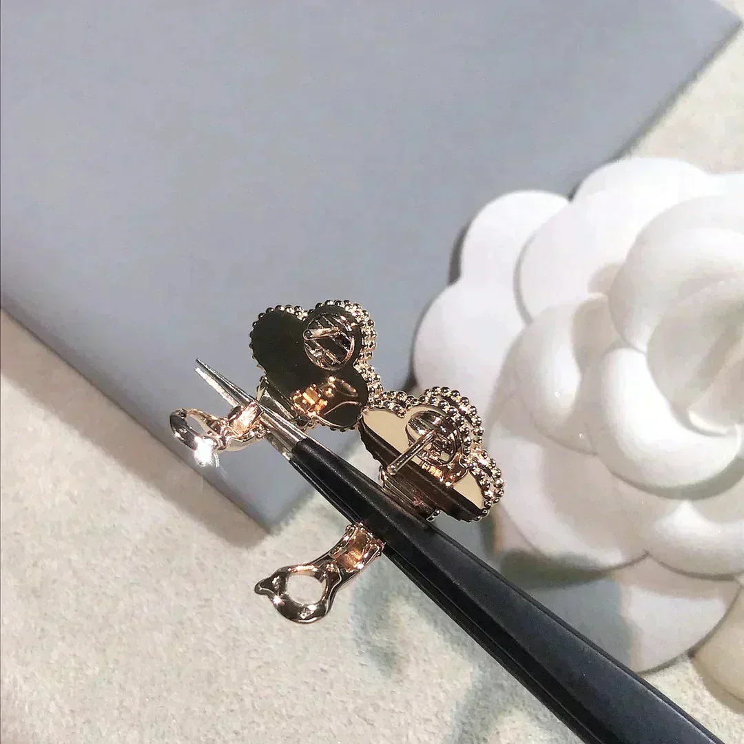 [VA]CLOVER MEDIUM 1 MOTIFS  PINK MOP DIAMOND EARRINGS