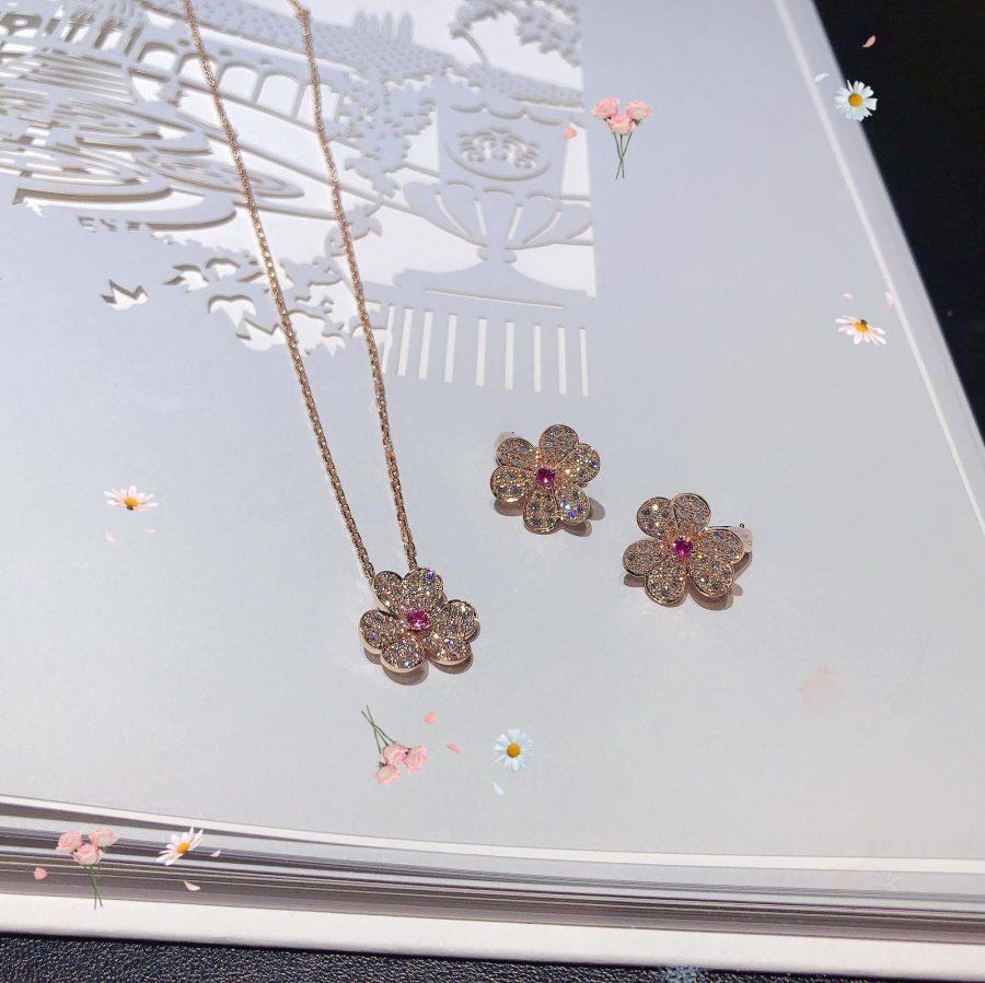[VA]FRIVOLE PINK GOLD FLOWER DIAMOND EARRINGS