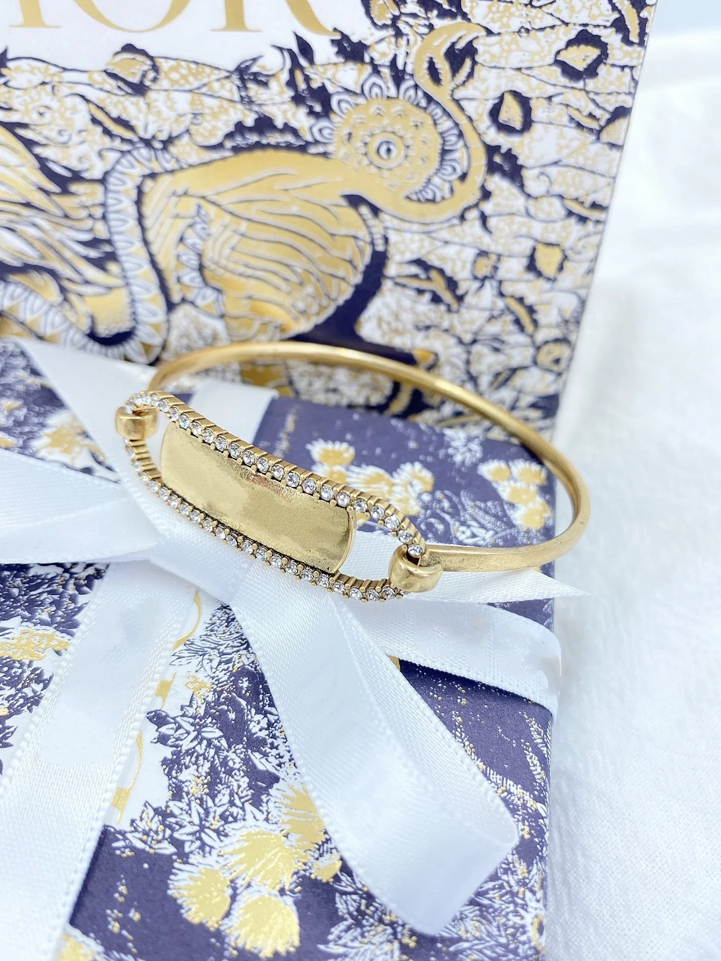 [CD]DIO OVAL LETTER BRACELET GOLD DIAMOND