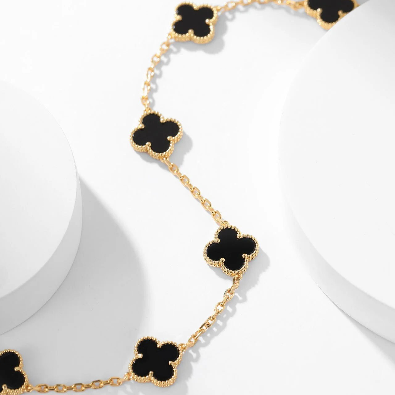 [VA]CLOVER 10 MOTIFS ONYX NECKLACE