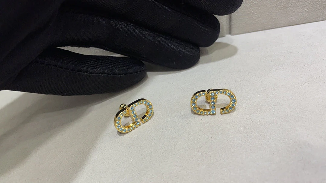 [CD]PETIT CD DIAMOND GOLD STUD EARRINGS