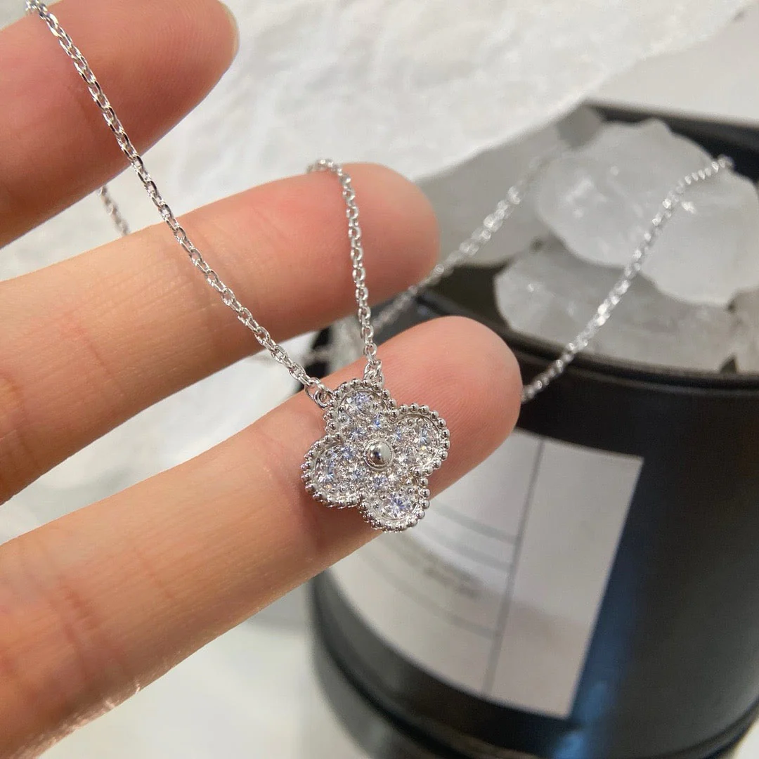 [VA]CLOVER 15MM DIAMOND SINGLE FLOWER NECKLACE