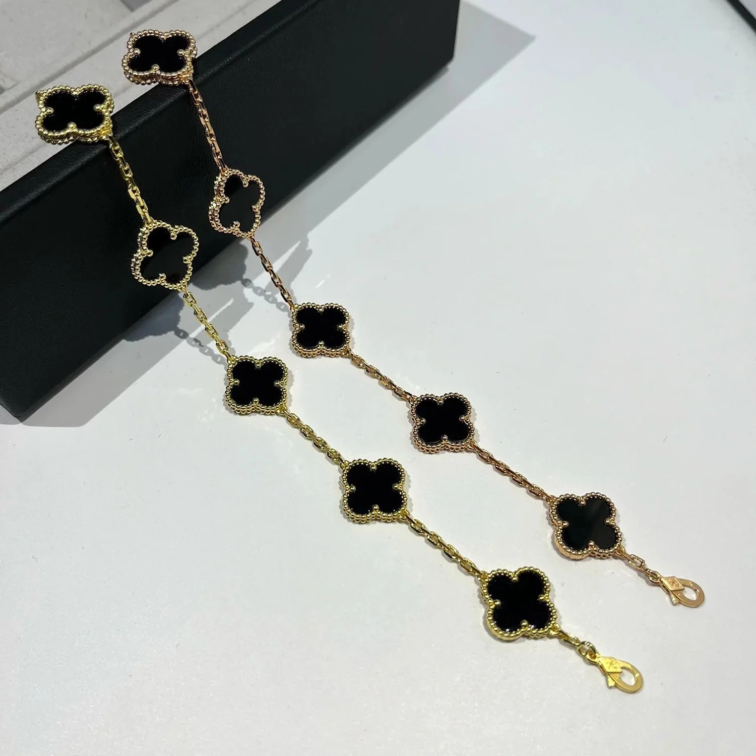 [VA]CLOVER  5 MOTIFS BLACK ONYX BRACELET