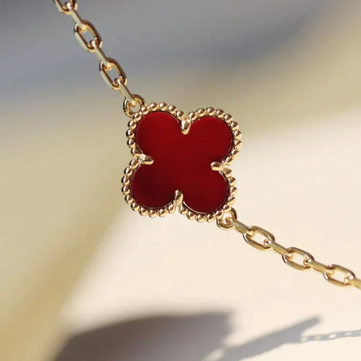 [VA]CLOVER 20 MOTIFS CARNELIAN NECKLACE